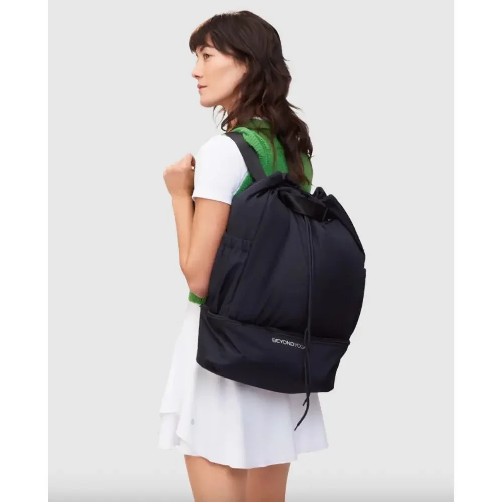 Beyond Yoga Convertible Gym Bag Backpack Workout Minimalist Casual